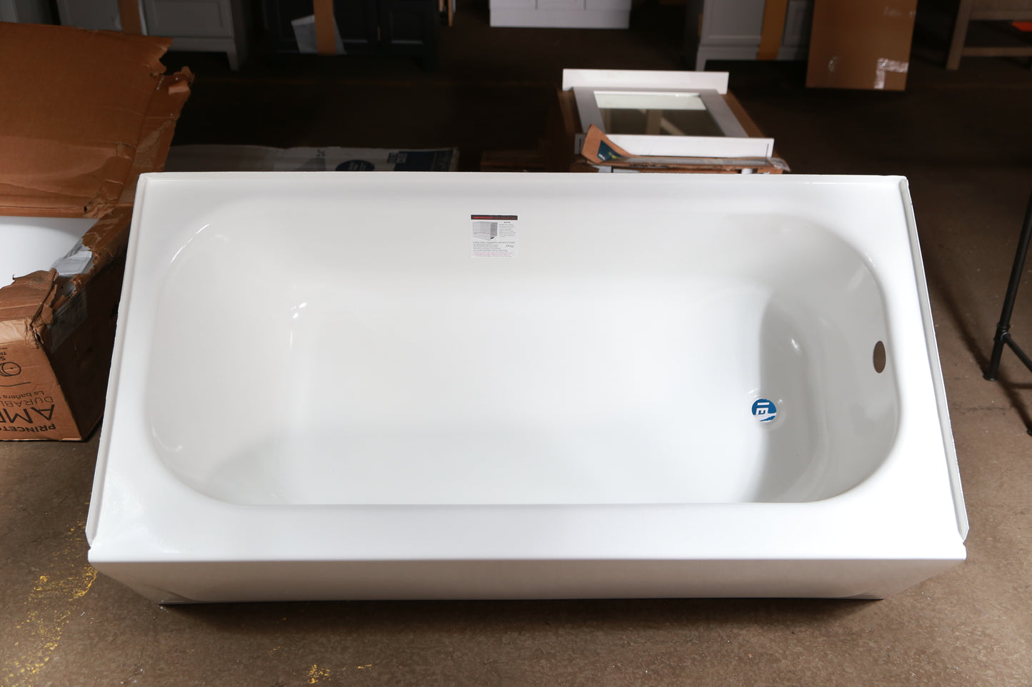 Mansfield Pro-Fit Steel XD 30-in W x 60-in L White Porcelain Enameled Steel Rectangular Right Drain Alcove Soaking Bathtub