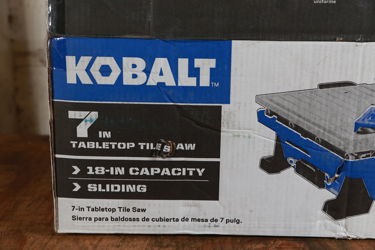 Kobalt 7-in 6-Amp Wet Tabletop Sliding Table Tile Saw